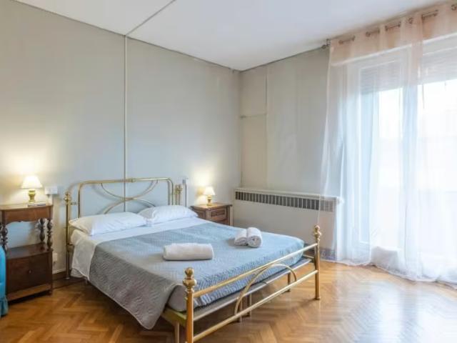 1 camere da letto, Bologna Bologna 40121 LS97708401