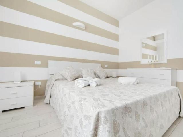 1 camere da letto, Bologna Bologna 40121 LS101343889
