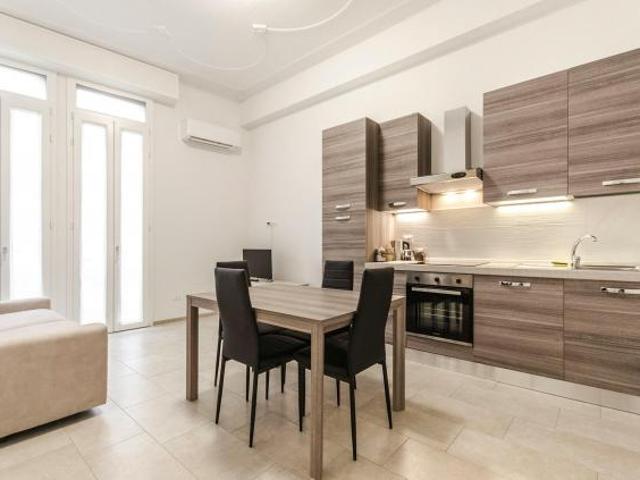 1 camere da letto, Bologna Bologna 40122 LS80042081