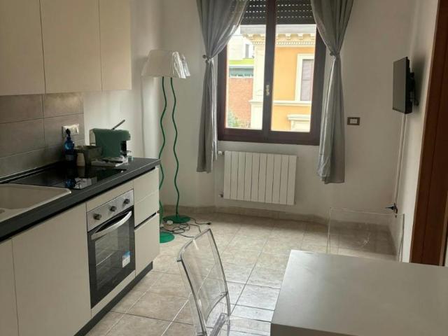 1 camere da letto, Bologna Bologna 40126 105807087