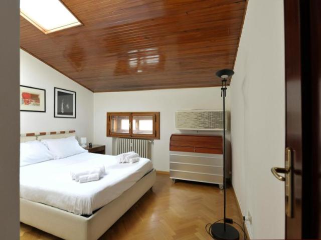 1 camere da letto, Bologna Bologna 40126 102717472