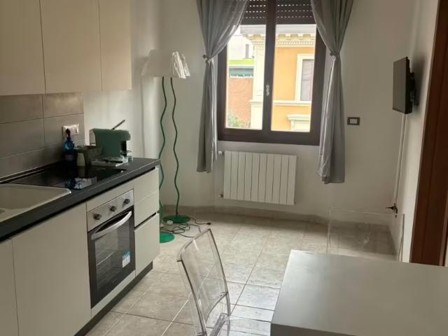 1 camere da letto, Bologna Bologna 40126 96616221