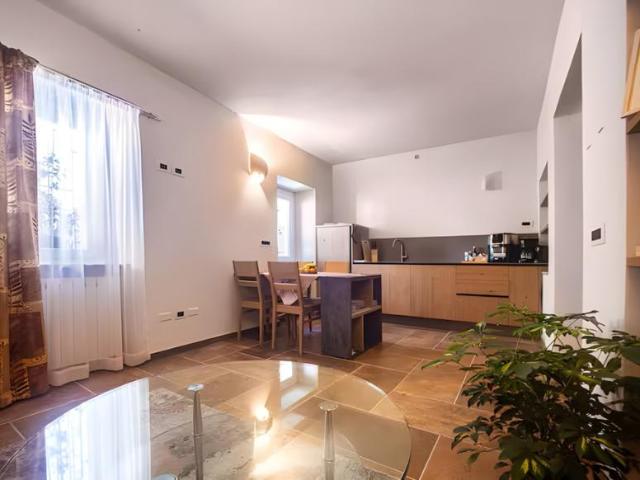 1 camere da letto, Brezzo di Bedero Brezzo di Bedero 105005885