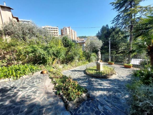 1 camere da letto, Genoa Genoa 16142 102436352