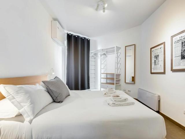 1 camere da letto, Rome Rome 00165 LS103358066