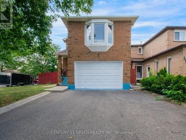 1 Candy Crescent, Brampton, ON, L6X 3T8 house for sale | Listing ID W13557 | Royal LePage