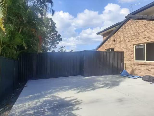 1 Centre Court, OXENFORD, QLD 4210 House for Rent