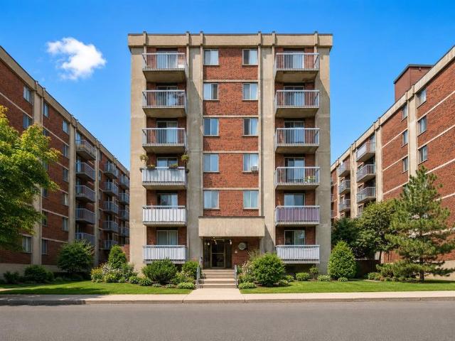 1 CH 1 SDB Montréal $1,250 /mo