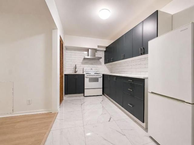 1 CH 1 SDB Montréal $1,250 /mo