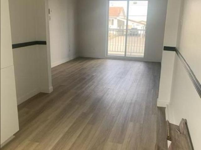 1 CH 1 SDB Saint Césaire $1,250 /mo