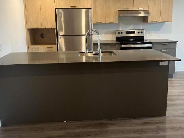 1 CH 1 SDB Terrebonne $1,615 /mo