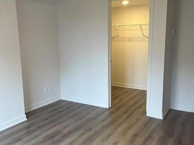 1 CH 1 SDB Terrebonne $1,725 /mo