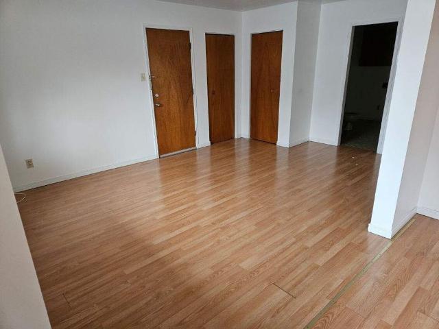 1 CH 1 SDB Windsor $825 /mo