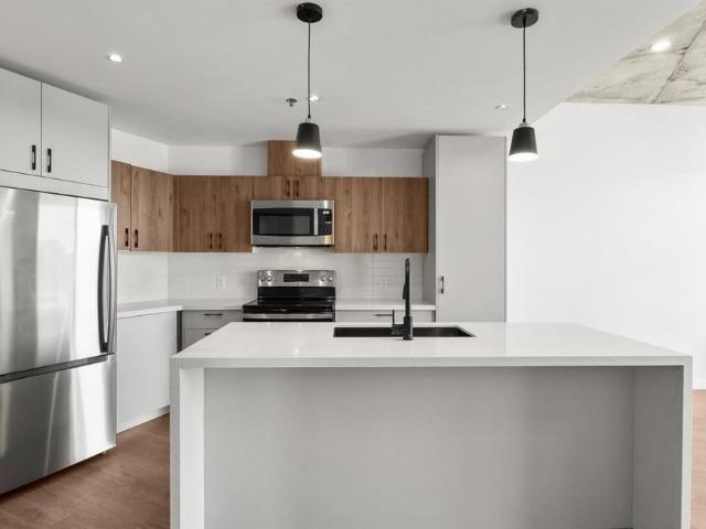 1 chambre 230 Boulevard Harwood, Vaudreuil Dorion