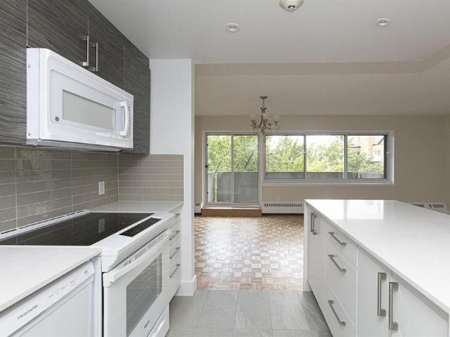 1 chambre 50 Avenue Willowdale, Montréal