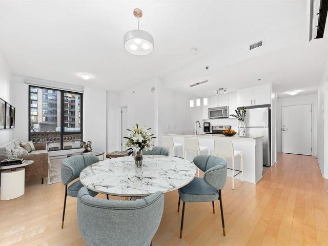 1 chambre 688 Rue Notre Dame Ouest, Montréal