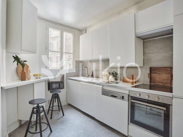 1 chambre et balcon à Sorbonne