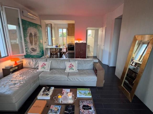 1 chambres, Marseille Marseille 13008 102848619