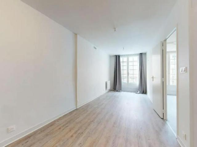 1 chambres, Nantes Nantes 44000 104436076
