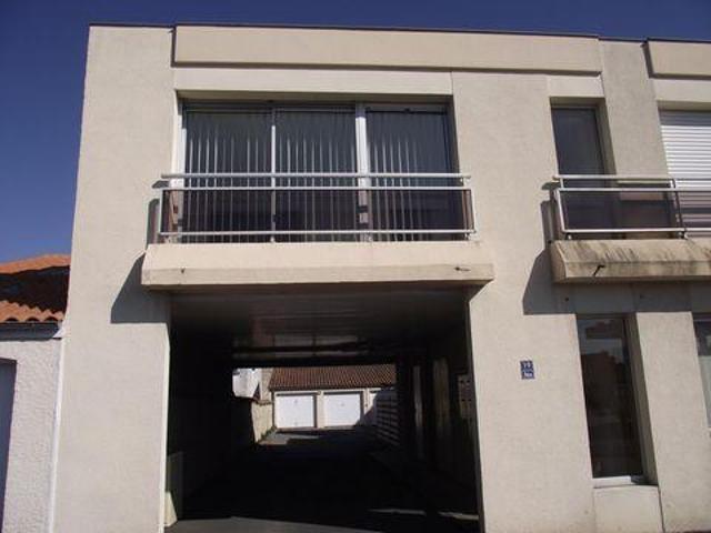 1 chambres, Niort Poitou 79000 102856932