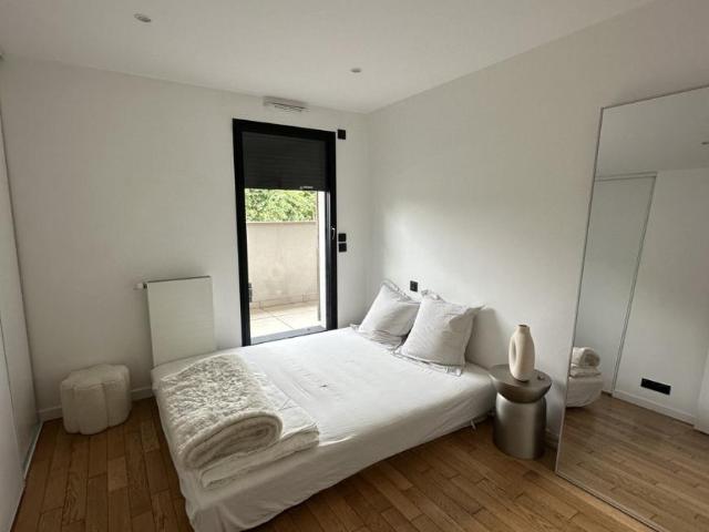 1 chambres, noisy noisy 99385619