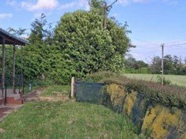 1 chambres, Auvers Pays de la Loire 72540 103095631