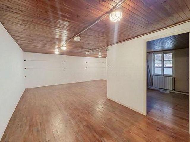 1 chambres, Chatenay Rhône 01320 LS104145754