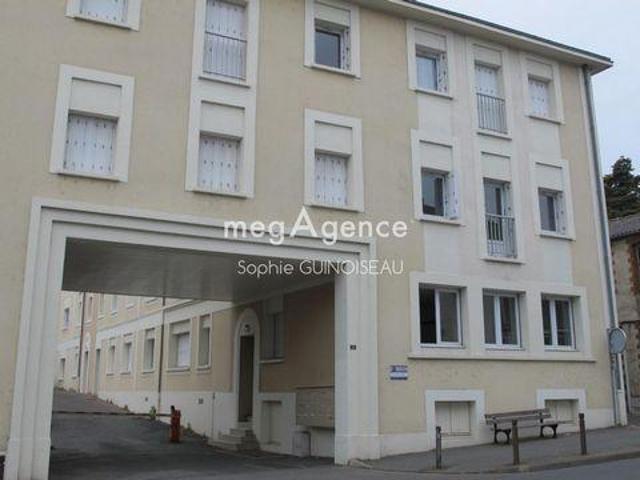1 chambres, Cholet Pays de la Loire 49300 103963594