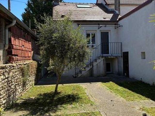 1 chambres, Dole Franche 39100 99928045