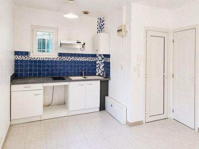1 chambres, Eyguieres Provence 13430 103883320