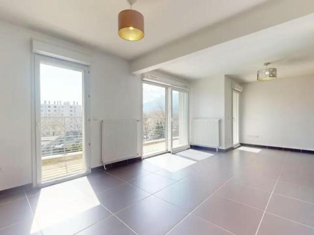1 chambres, Grenoble Grenoble 38100 103656160