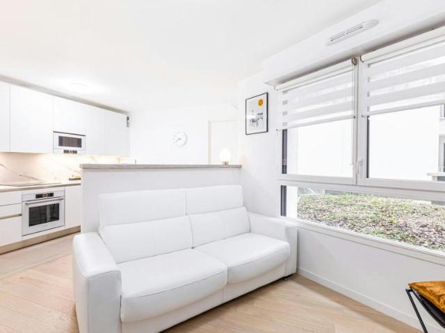 1 chambres, Issy Issy 92130 104797979