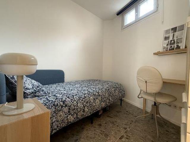 1 chambres, La Garenne Colombes Île 92250 95749034