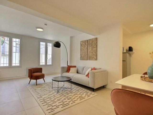1 chambres, Les Lilas Les Lilas 93260 103841778