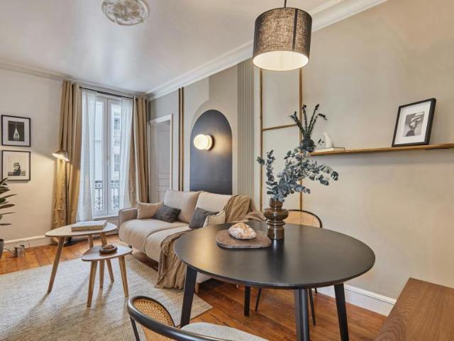 1 chambres, Paris Paris 75007 104825765