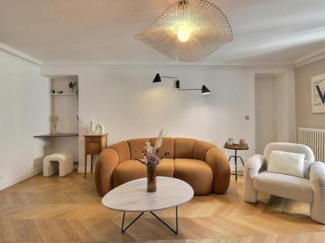 1 chambres, Paris Paris 75008 104958362