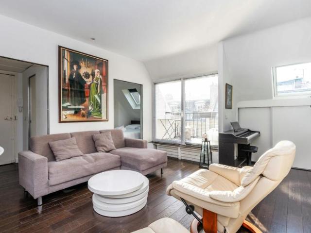 1 chambres, Paris Paris 75009 102246716