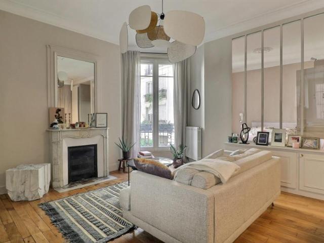 1 chambres, Paris Paris 75009 103799310