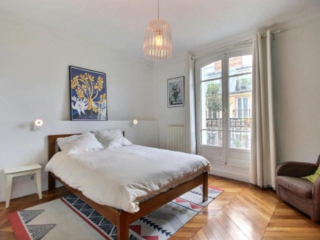 1 chambres, Paris Paris 75002 104843295