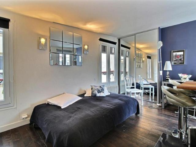 1 chambres, Paris Paris 75003 105089995