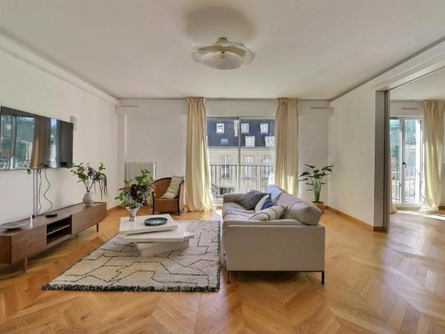 1 chambres, Paris Paris 75003 105644745