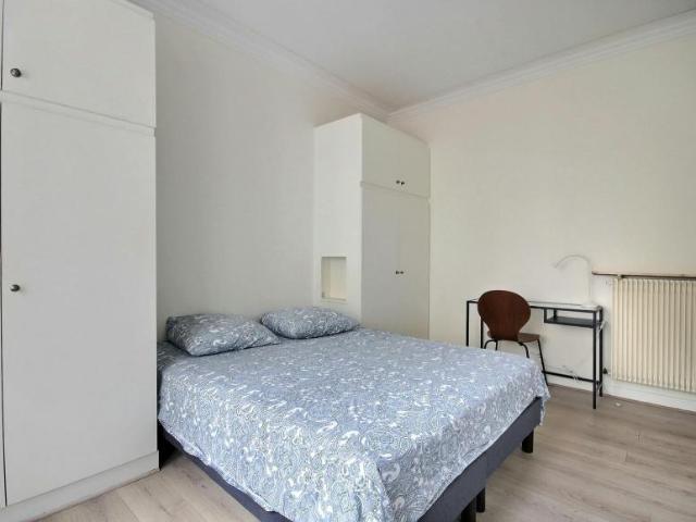 1 chambres, Paris Paris 75015 104826504