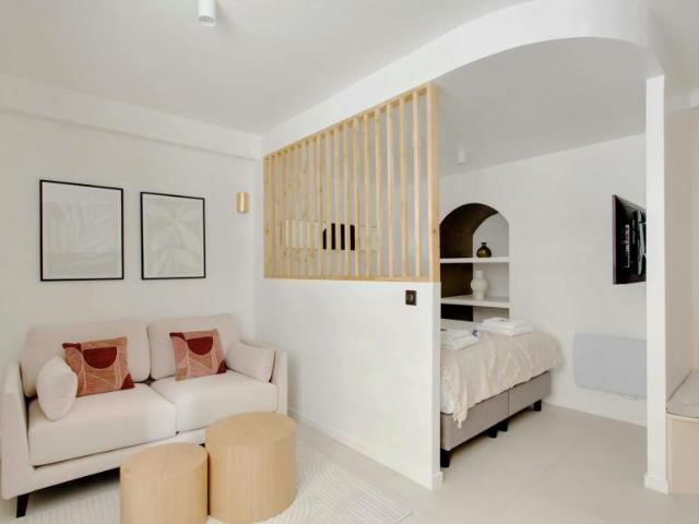1 chambres, Paris Paris 75016 102247213