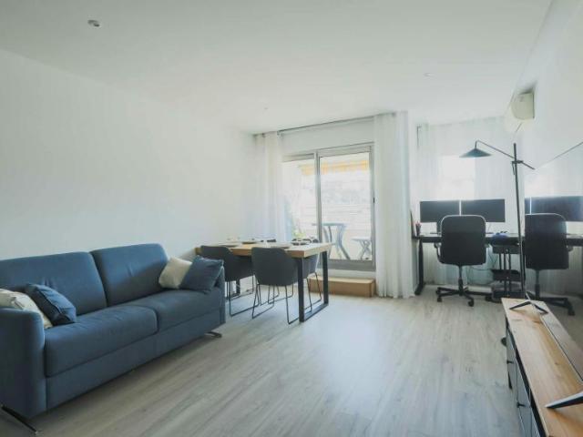 1 chambres, Paris Paris 75016 102813886
