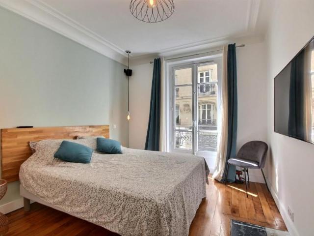 1 chambres, Paris Paris 75018 104003582