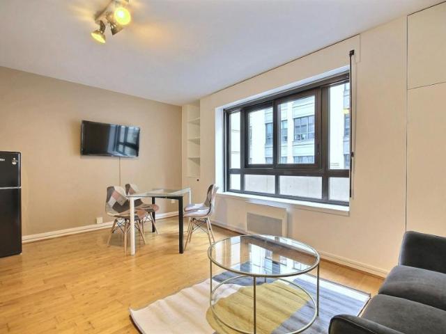 1 chambres, Paris Paris 75018 104754989
