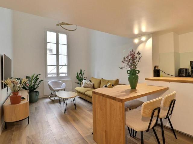 1 chambres, Paris Paris 75010 104754478