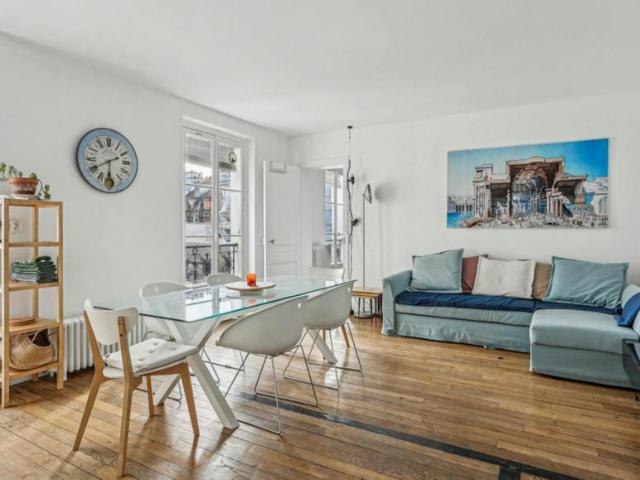1 chambres, Paris Paris 75010 105861320