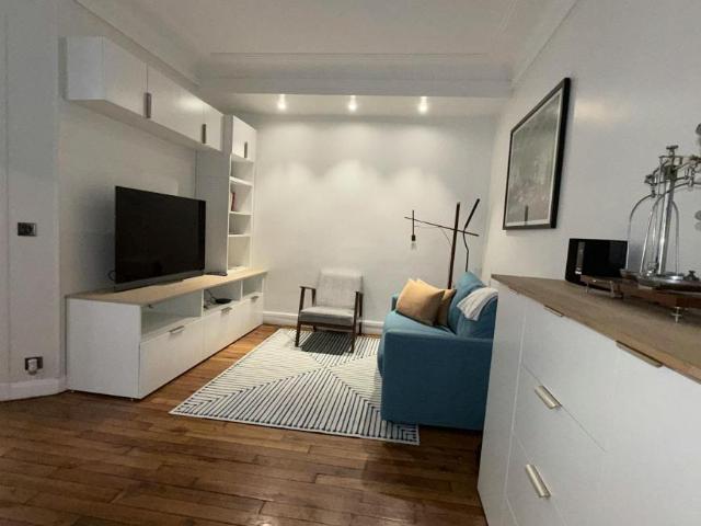 1 chambres, Paris Paris 75116 100913368