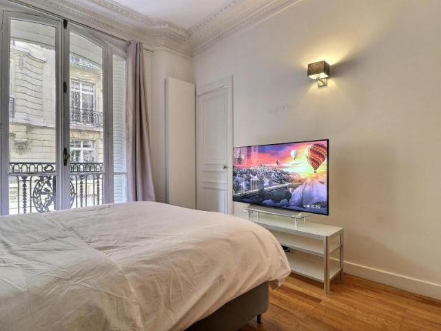 1 chambres, Paris Paris 75116 102579964